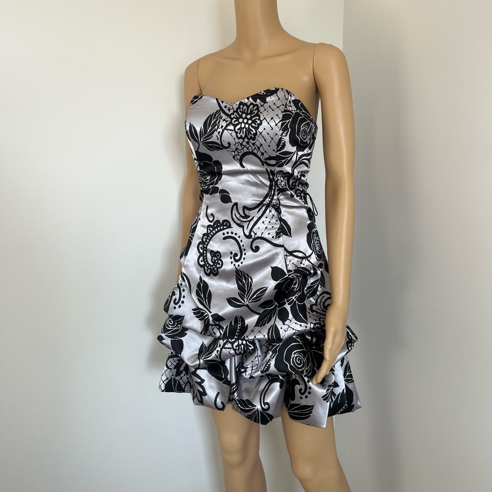 MyMichelle Grey Dress w/ Black Pattern